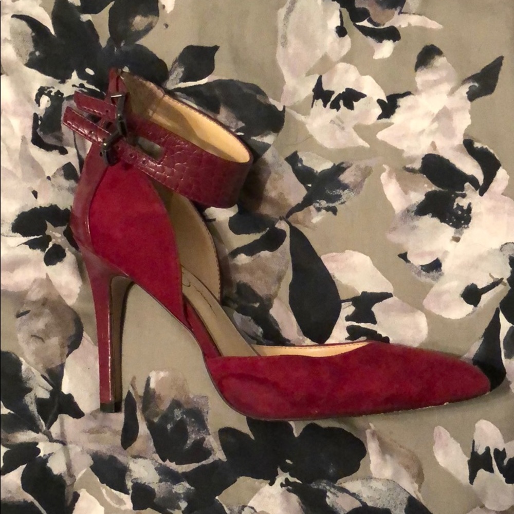 Jessica Simpson Pointy Toe Heels